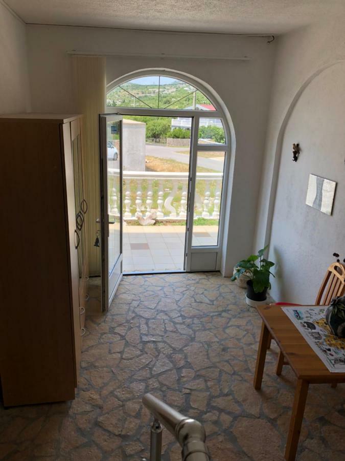 Apartmani Gabi Cesarica Exterior photo